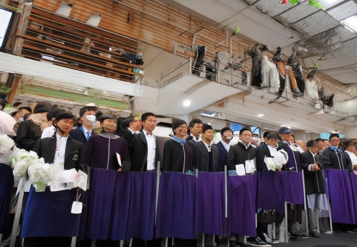 西甲皇马辉煌影响评级？英超历史传奇球员分级引热议：C罗第二级，杰拉德第三级